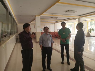 濟(jì)南大學(xué)專家組對泰山區(qū)旅游業(yè)發(fā)展進(jìn)行現(xiàn)場指導(dǎo)